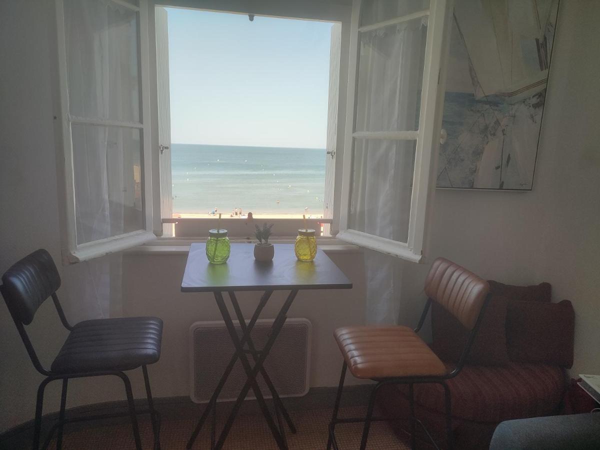 Au Paradis De La Mer A 10M De La Mer Villers-sur-Mer Exterior photo